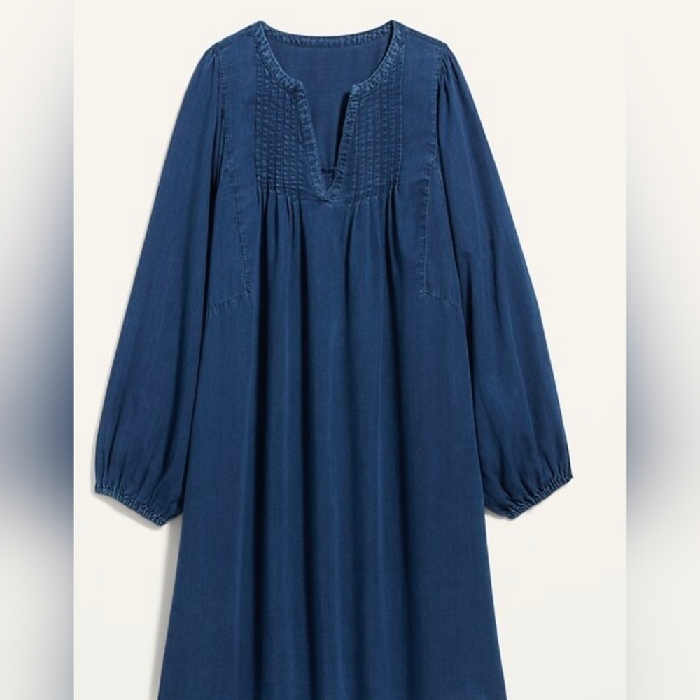 OLD NAVY SPLIT NECK CHAMBRAY SWING DRESS SIZE MEDIUM